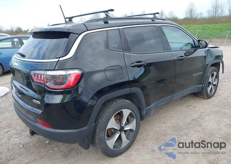 2020 Jeep Compass Latitude 4X4 from USA, damaged, VIN 3C4NJDBBXLT256632